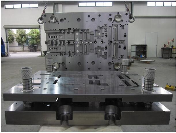 精密汽車零部件連續模
